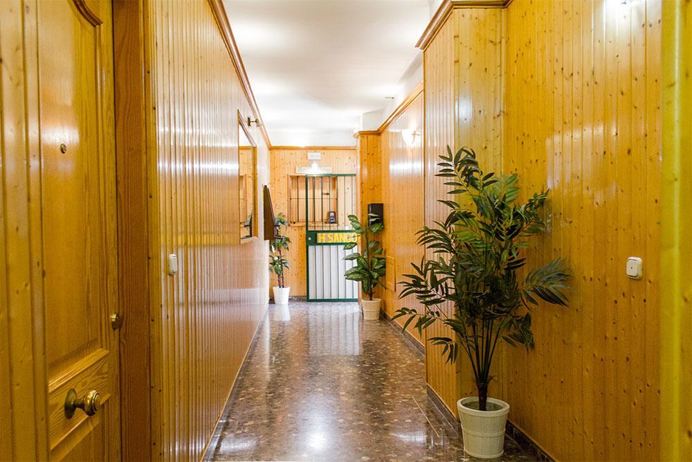 Hostal Sango Sierra De Las Nieves Alozaina Bagian luar foto